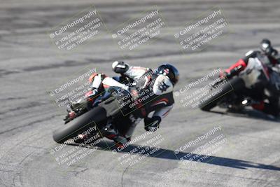 media/Dec-07-2025-CVMA (Sun) [[3e7d2de5dc]]/Race 5-Formula UL-CVMA Hooligans-American Thunder/